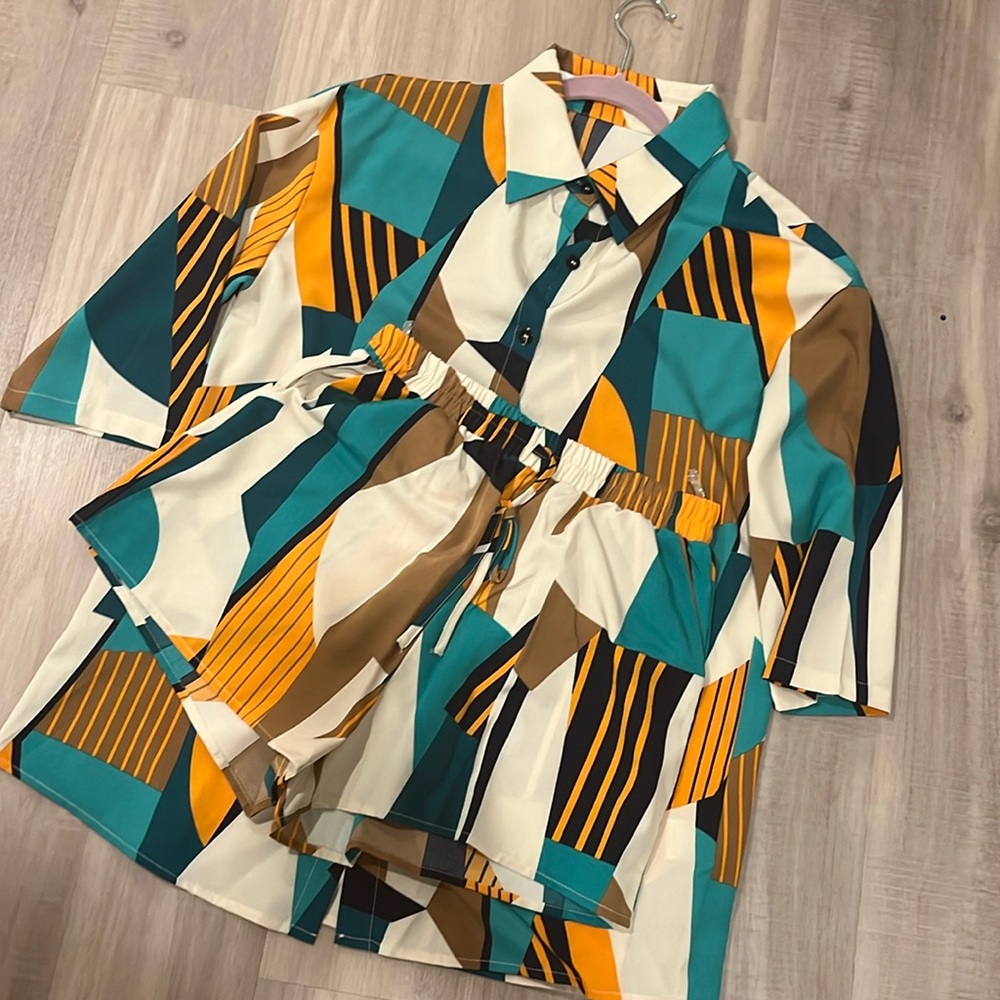 NWT woman’s set